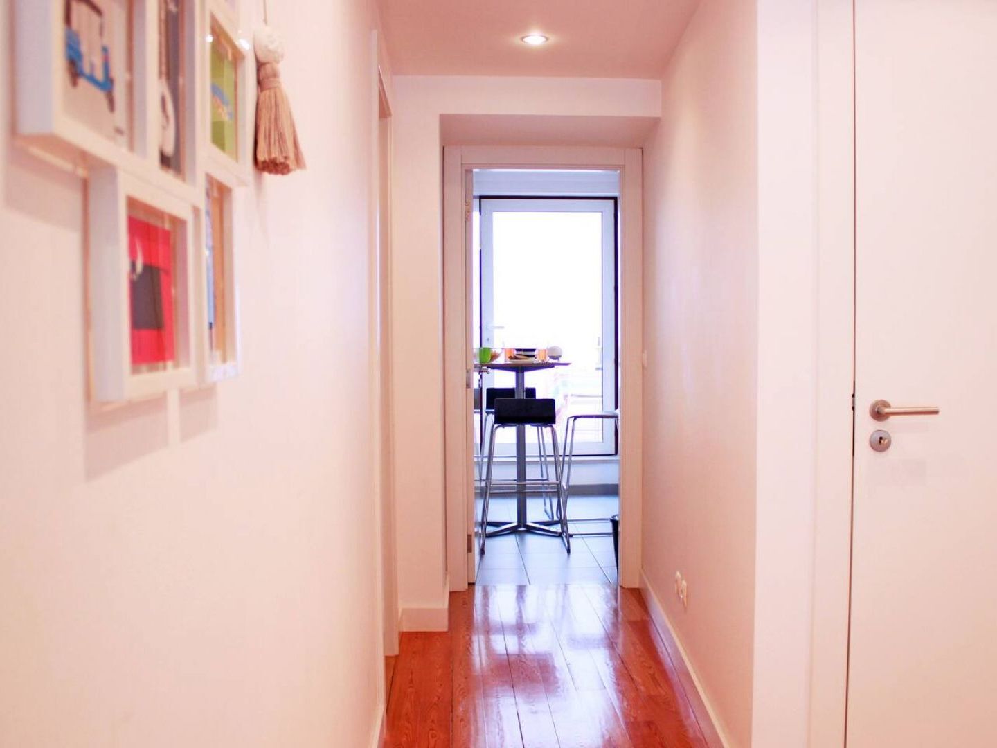 Joivy Modern 1-Bed Apt With Terrace, Moments From Sao Bento Palace Lisabona Exterior foto